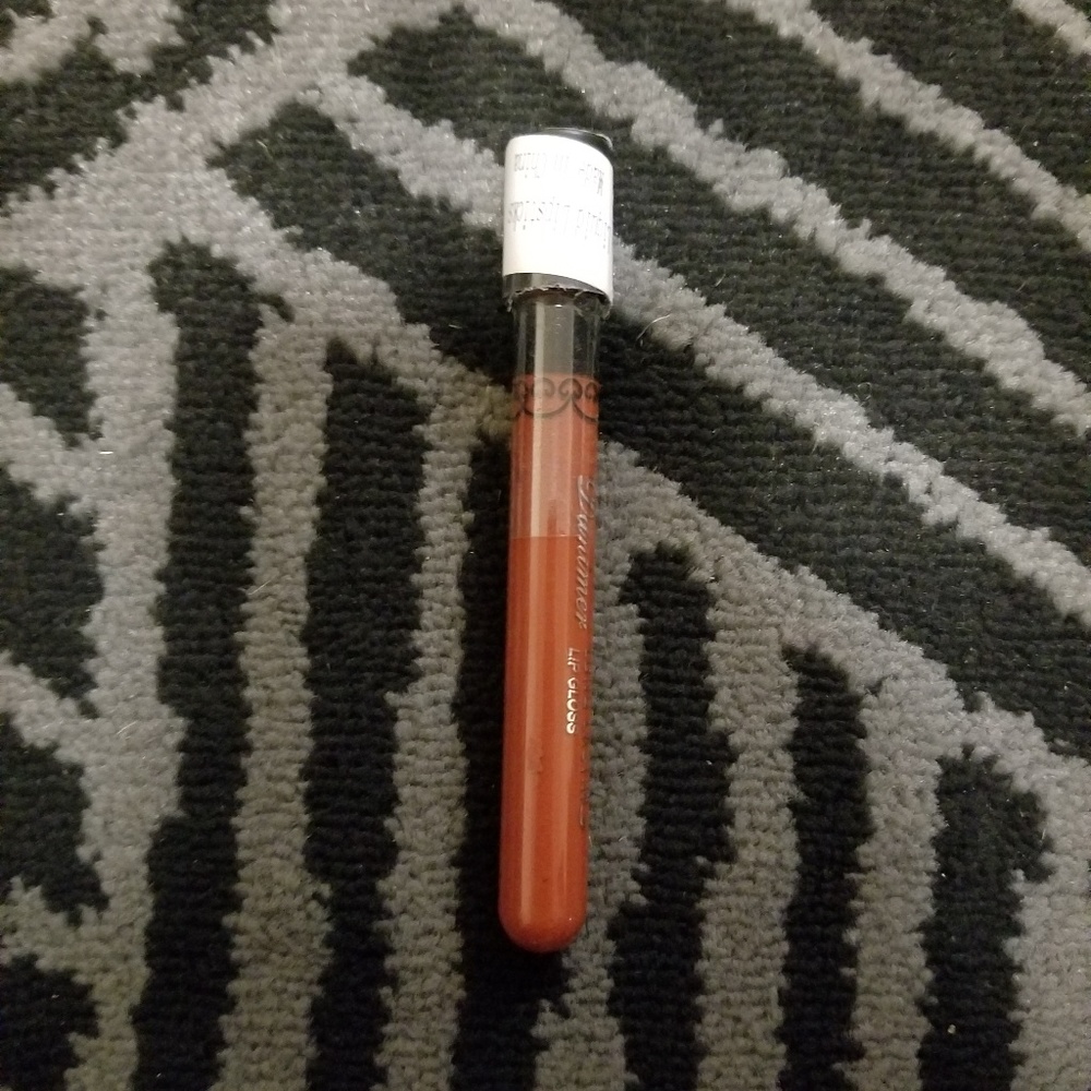 Dark Red Lip Gloss